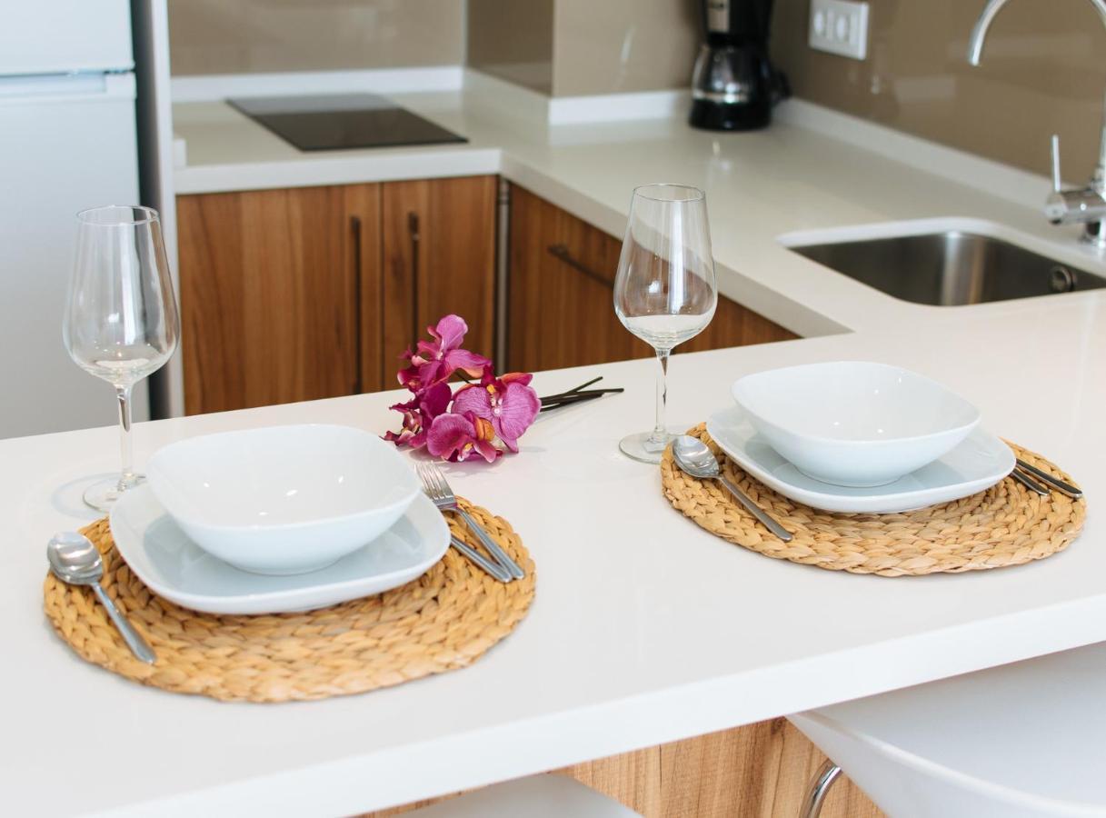 Azahares Suite Apartment Sevilla Exterior foto